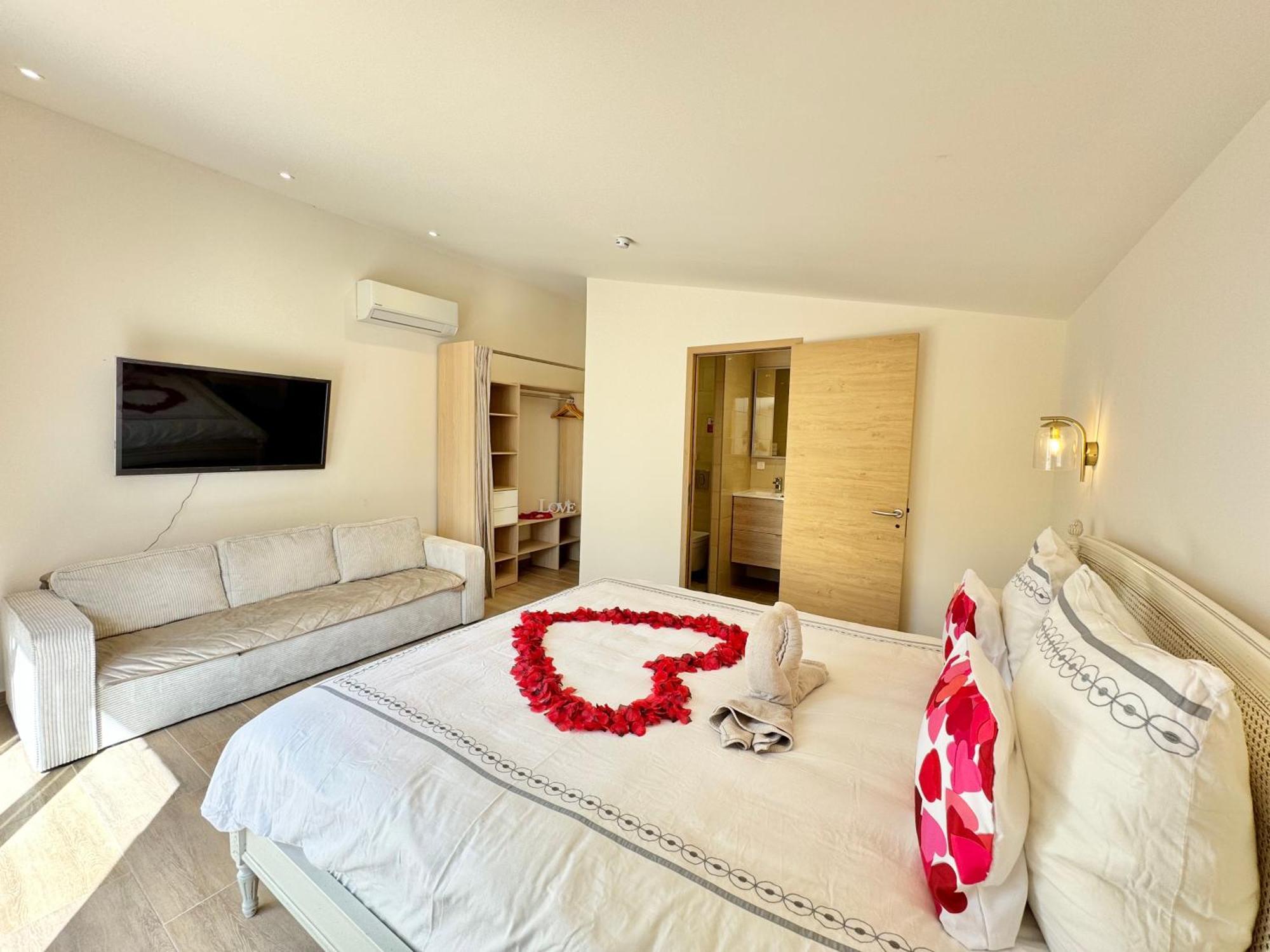 Villa La Source 83 - Room Close To St Tropez Cogolin Extérieur photo