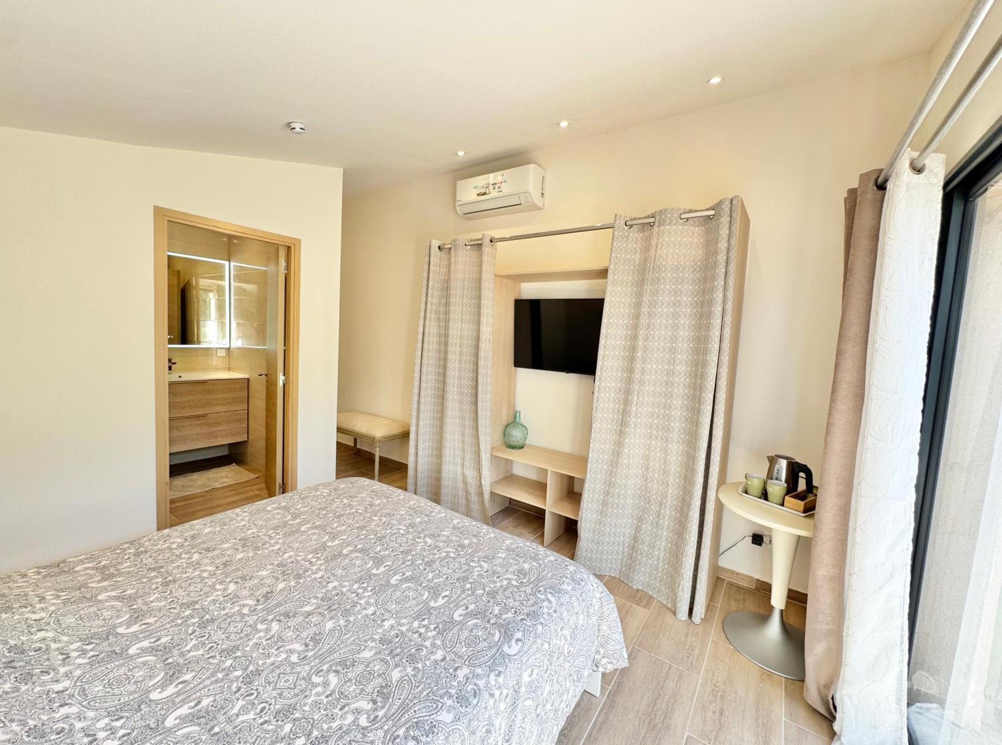 Villa La Source 83 - Room Close To St Tropez Cogolin Extérieur photo